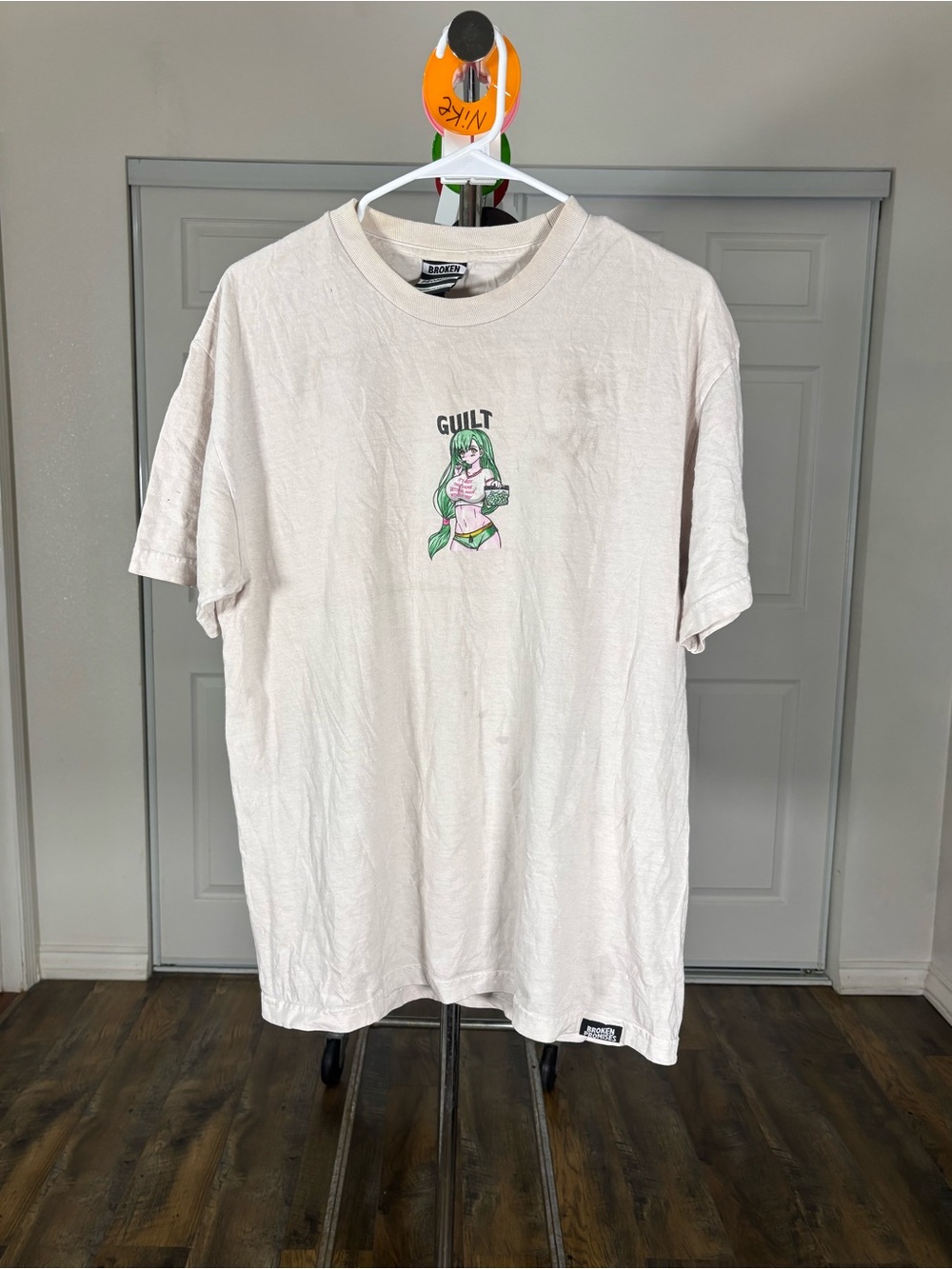 Guilt Graphic Short Sleeve Tee - Cream with Green Accent